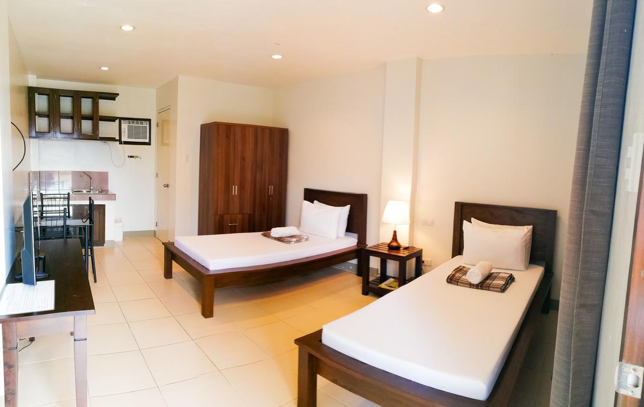 Veranda Residence Inn Tacloban Exteriör bild